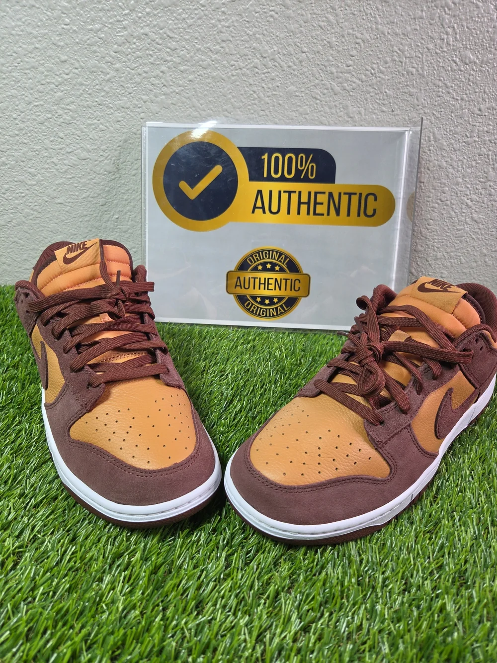 Nike Dunk Low Retro SE Amber Brown Suede Men  Size 10.5 FQ8249-200